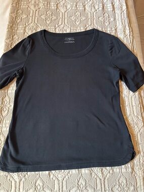Talbots Black Short Sleeve Scoop Neck Tee